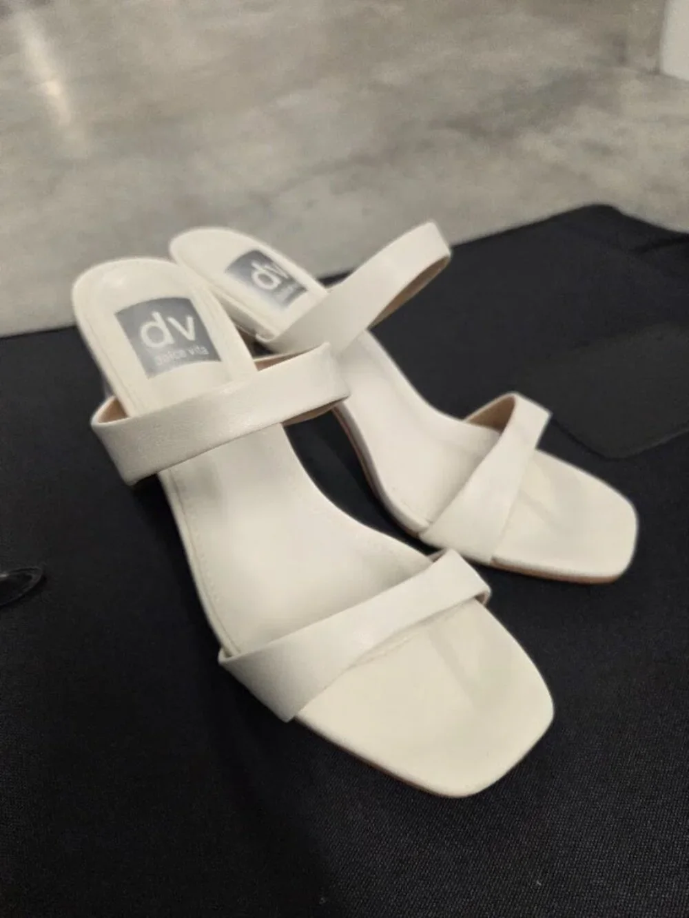 Dolce Vita Veniss Two-Band Blade Heel Dress Sandals White Size 6 - NEW